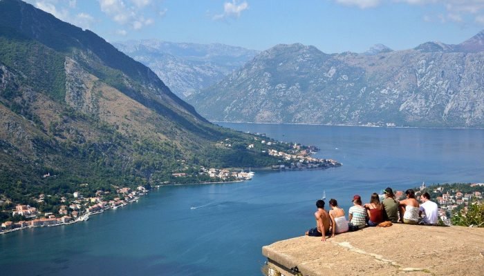 kotor, montenegro, people-833513.jpg
